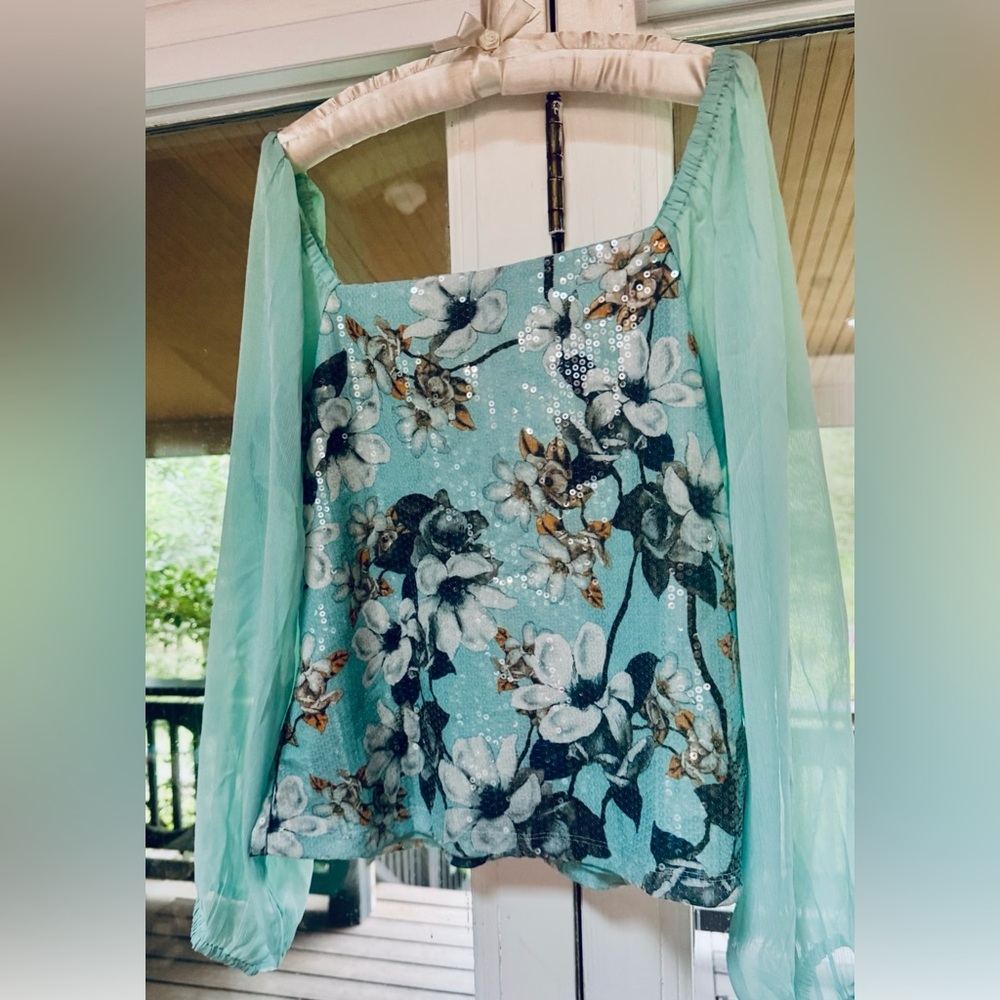 Floral Sheer Sleeve Top - light teal